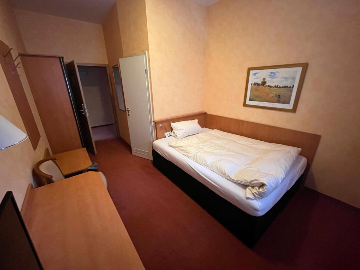 Landhotel Ritter-Post Angelbachtal Eksteriør billede